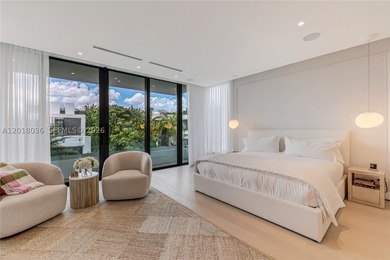 Discover elevated luxury living in the heart of the exclusive - photo 9