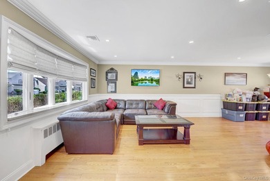 Welcome to this beautiful multi-level home offering the perfect - photo 6
