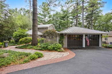 Prestigious Greenway Ave on the north shore of Green Lake is - photo 7
