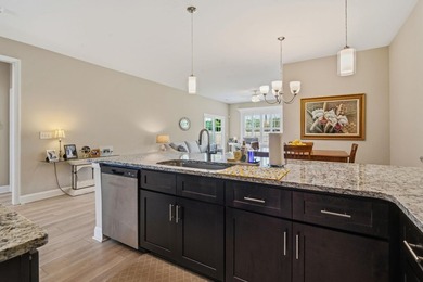Welcome to this beautifully maintained 3 bedroom, 2 bath home - photo 8