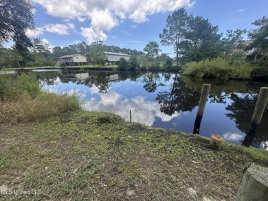 Make This Summer the Start of Your Waterfront Dream. Escape to - photo 2