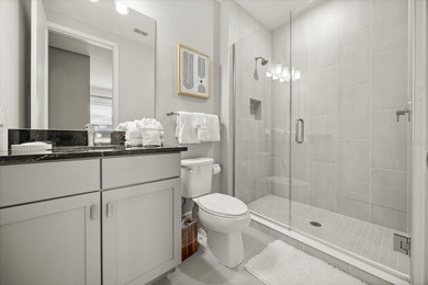 Select HOLIDAY WEEK SHOWINGS.  RARE 9 BEDROOM ***Only 4 years - photo 40