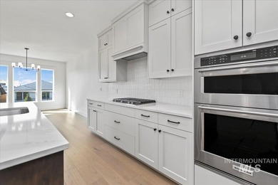 Step into The Birkdale by Tresidio Homes and experience timeless - photo 13