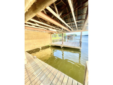 PRICE IMPROVEMENT!! Unique Lake Eddins Chalet On PRIME Lot!!! - photo 10