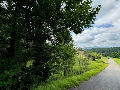 Discover the perfect blend of natural serenity and convenient - photo 6