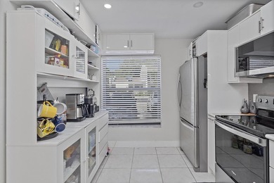 Spacious and well-maintained 3-bedroom, 2.5-bath townhouse - photo 6