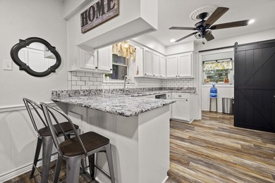 Charming, Move in ready home in the desirable Lake Brenda - photo 17