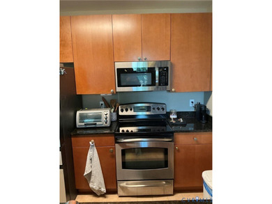 Cedar Works was converted to Condo's in approximately 2007. The - photo 8