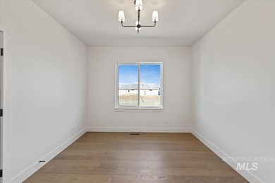 Step into The Birkdale by Tresidio Homes and experience timeless - photo 19