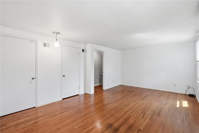 Now is your chance to own the prettiest yard in Red Bridge! - photo 25