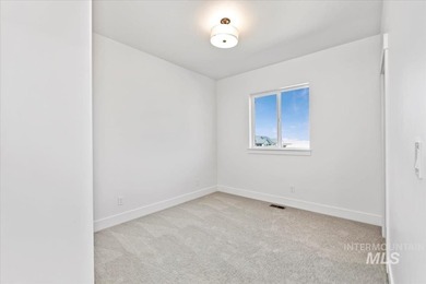 Step into The Birkdale by Tresidio Homes and experience timeless - photo 26