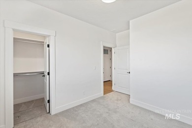 Step into The Birkdale by Tresidio Homes and experience timeless - photo 27