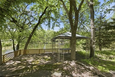 Enjoy camping at this waterfront property in Sugar Valley Lakes! - photo 1