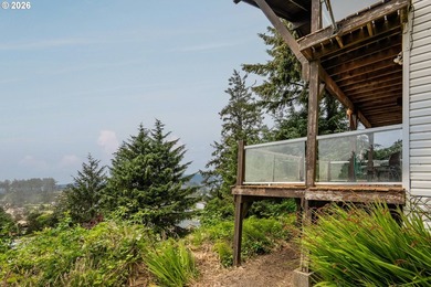 Perched high above the Pacific with jaw dropping views of iconic - photo 32