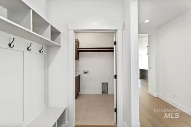 Step into The Birkdale by Tresidio Homes and experience timeless - photo 34