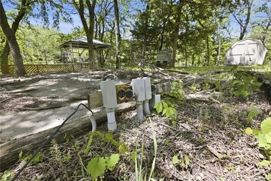 Enjoy camping at this waterfront property in Sugar Valley Lakes! - photo 8