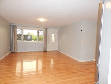 Move-in-condition 3-bedroom Ranch that was completely updated 2 - photo 10