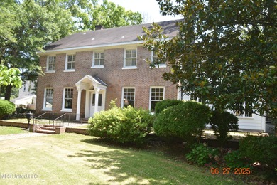 (pending lake) Home Sale Pending in Greenwood Mississippi