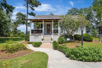 Lake Home For Sale in Lake Waccamaw, North Carolina