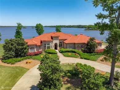 Toledo Bend Reservoir Home For Sale in Many Louisiana