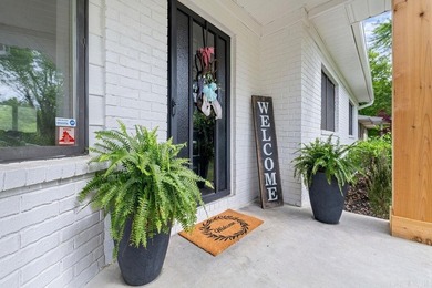 Welcome to this beautifully updated 3,850 sq ft home offering - photo 7