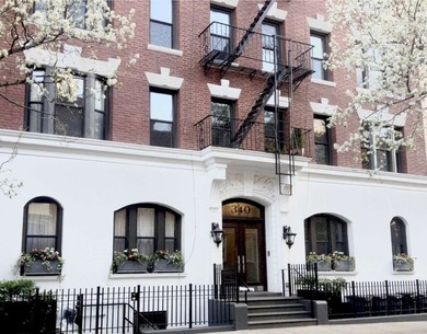 Hudson River Apartment For Sale in New York New York