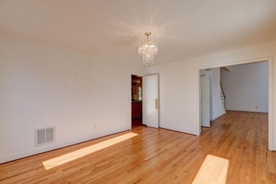 First time on the market, this exceptional custom-built - photo 25