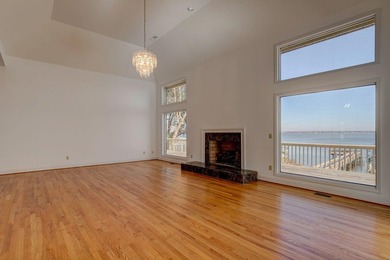 First time on the market, this exceptional custom-built - photo 26