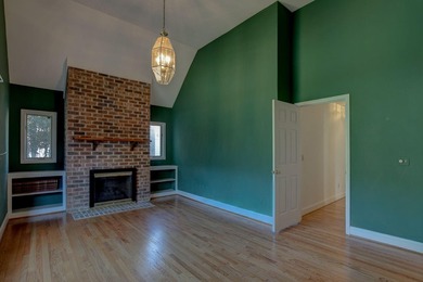 First time on the market, this exceptional custom-built - photo 32