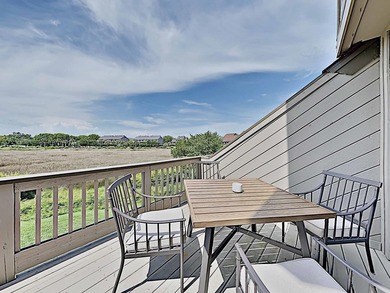 Heron Marsh Villa is a 3 bedroom, end unit villa at Litchfield - photo 4