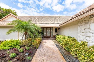 Perfectly situated on a private, tranquil lot, with no traffic - photo 7