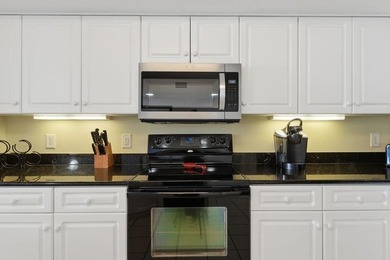 Welcome to Yacht Club Villas - Barefoot Resort. Where luxury - photo 9