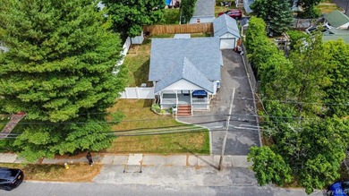 Welcome home to a beautifully designed open-concept layout. Upon - photo 5