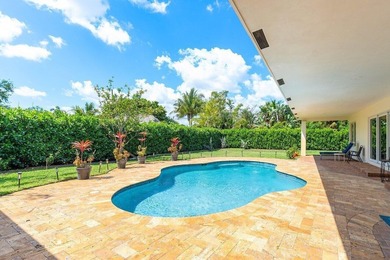 This spacious 5000+ SF compound offers endless possibilities - photo 5