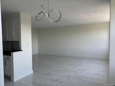 Rare opportunity to own this true 2-bedroom, 2-bath residence in - photo 5