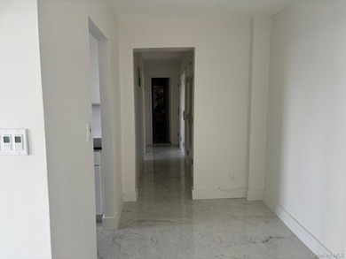 Rare opportunity to own this true 2-bedroom, 2-bath residence in - photo 9