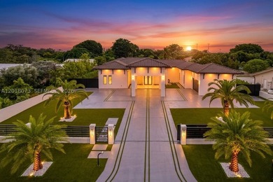 Introducing Casa Encanto - a timeless estate reimagined for - photo 2