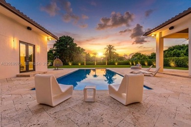 Introducing Casa Encanto - a timeless estate reimagined for - photo 3