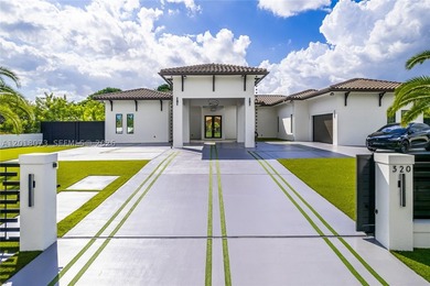 Introducing Casa Encanto - a timeless estate reimagined for - photo 7
