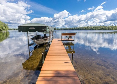 Experience a true Canadian-style retreat right here in the - photo 3