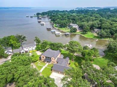 Lake Home For Sale in Trinidad, Texas