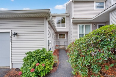 (private lake, pond, coastal) Home Sale Pending in Mahopac New York