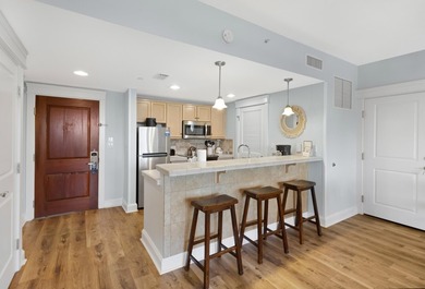 GREAT NEW PRICE!!! TWO-BEDROOM THREE BATH, LOCK-OUT STUDIO ON - photo 11
