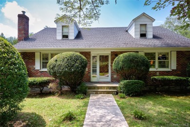 Lake Carmel Home Sale Pending in Carmel New York