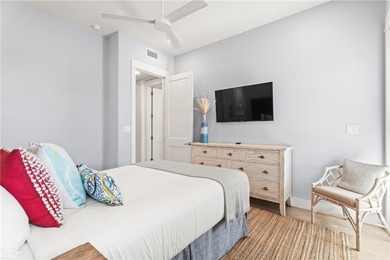 Welcome to Sea View, an elevated coastal sanctuary in the - photo 23