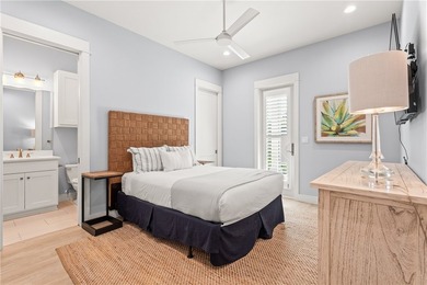 Welcome to Sea View, an elevated coastal sanctuary in the - photo 25