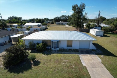(private lake, pond, creek) Home Sale Pending in Punta Gorda Florida