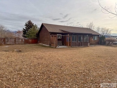 Back on the market at no fault to the seller. This comfortable 1 - photo 42