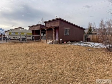 Back on the market at no fault to the seller. This comfortable 1 - photo 43