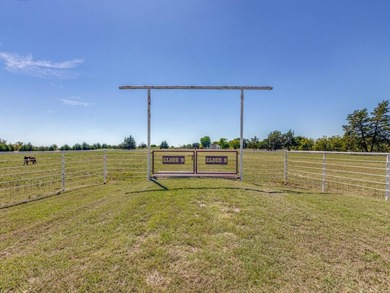 Lake Ray Roberts Acreage For Sale in Valley View Texas